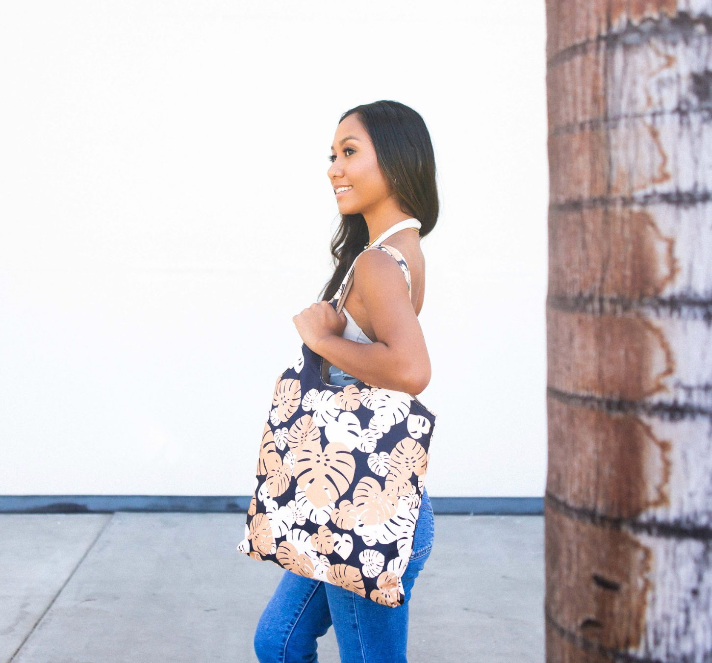 SHOULDER TOTE