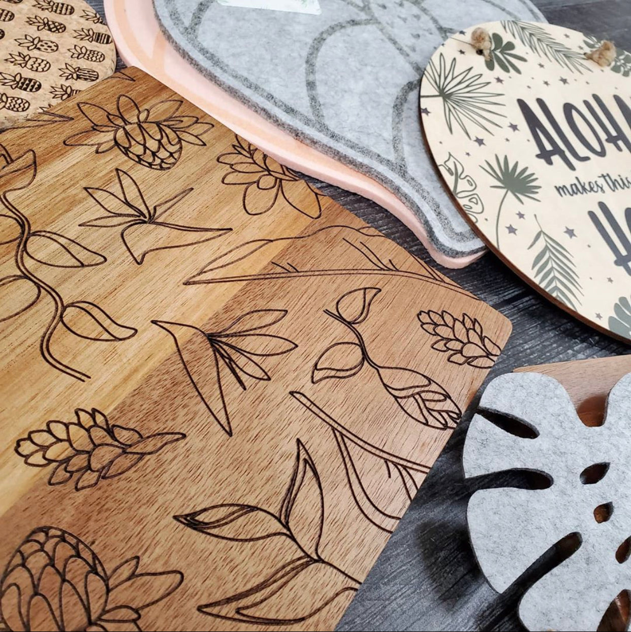 ACACIA CHARCUTERIE SERVING BOARD