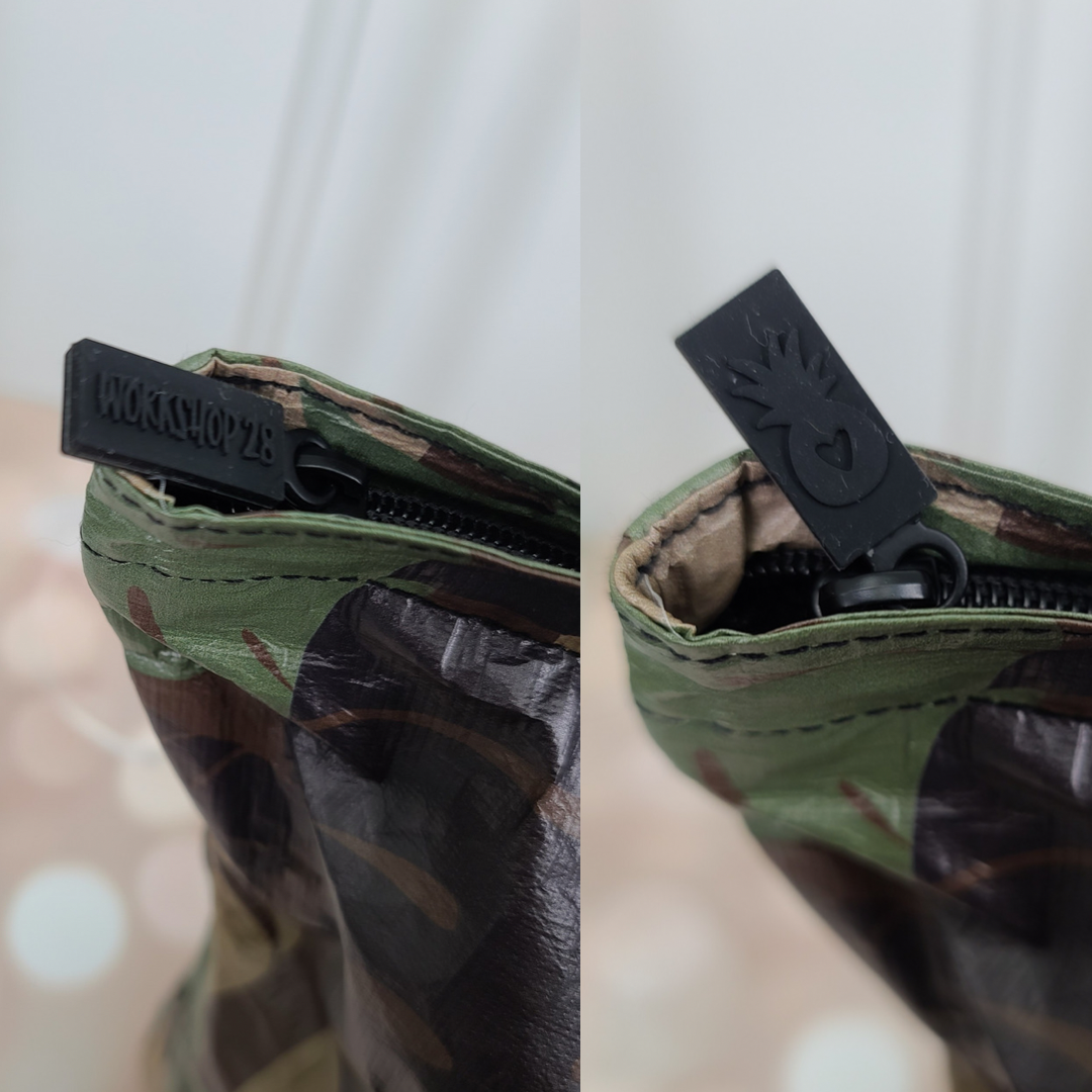 WATER RESISTANT TRAVEL TOTE